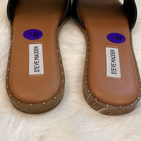 NWT Steve Madden Alita Black w/ Gold Tone Buckle Slide Sandals - Various Sizes - Picture 10 of 13